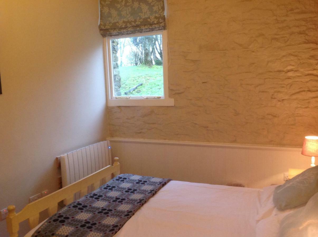 Cwmtwrch Cottage Carmarthen Eksteriør bilde