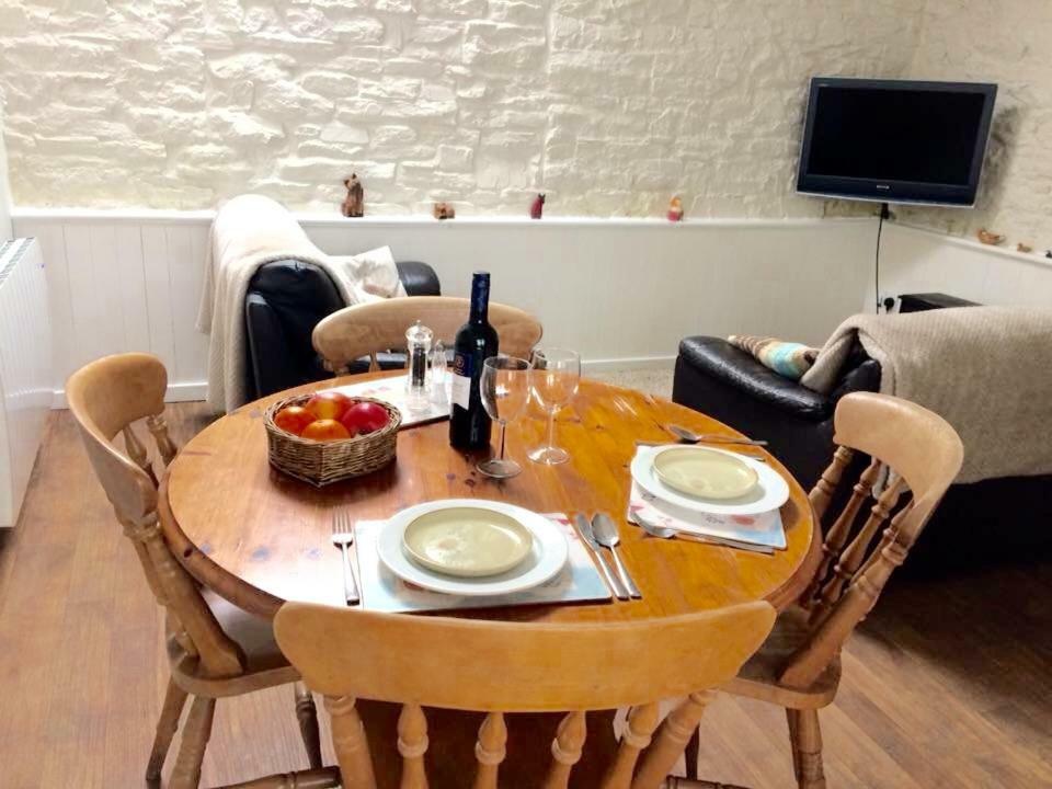 Cwmtwrch Cottage Carmarthen Eksteriør bilde
